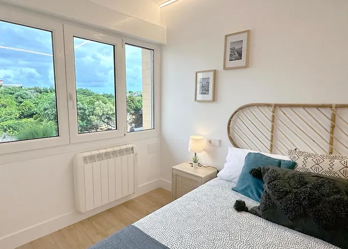 Apartamento Con Vistas A La Playa Del Pedregal